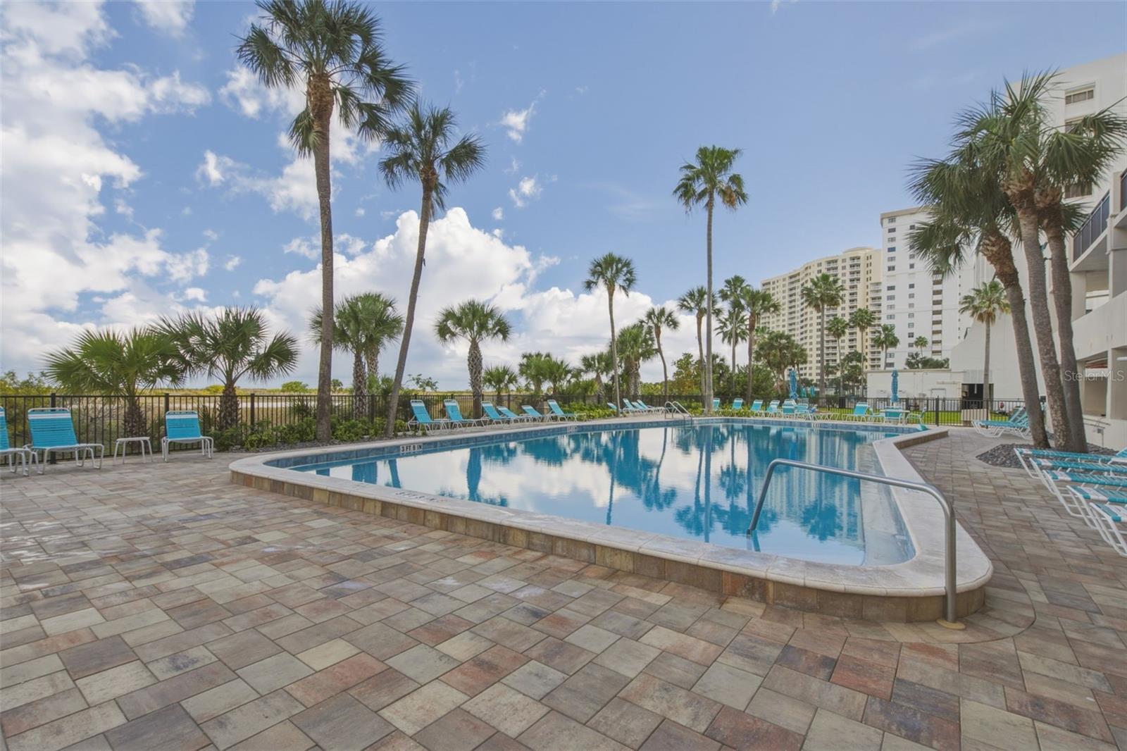 1270 GULF BLVD #1202, CLEARWATER BEACH, FL, 33767