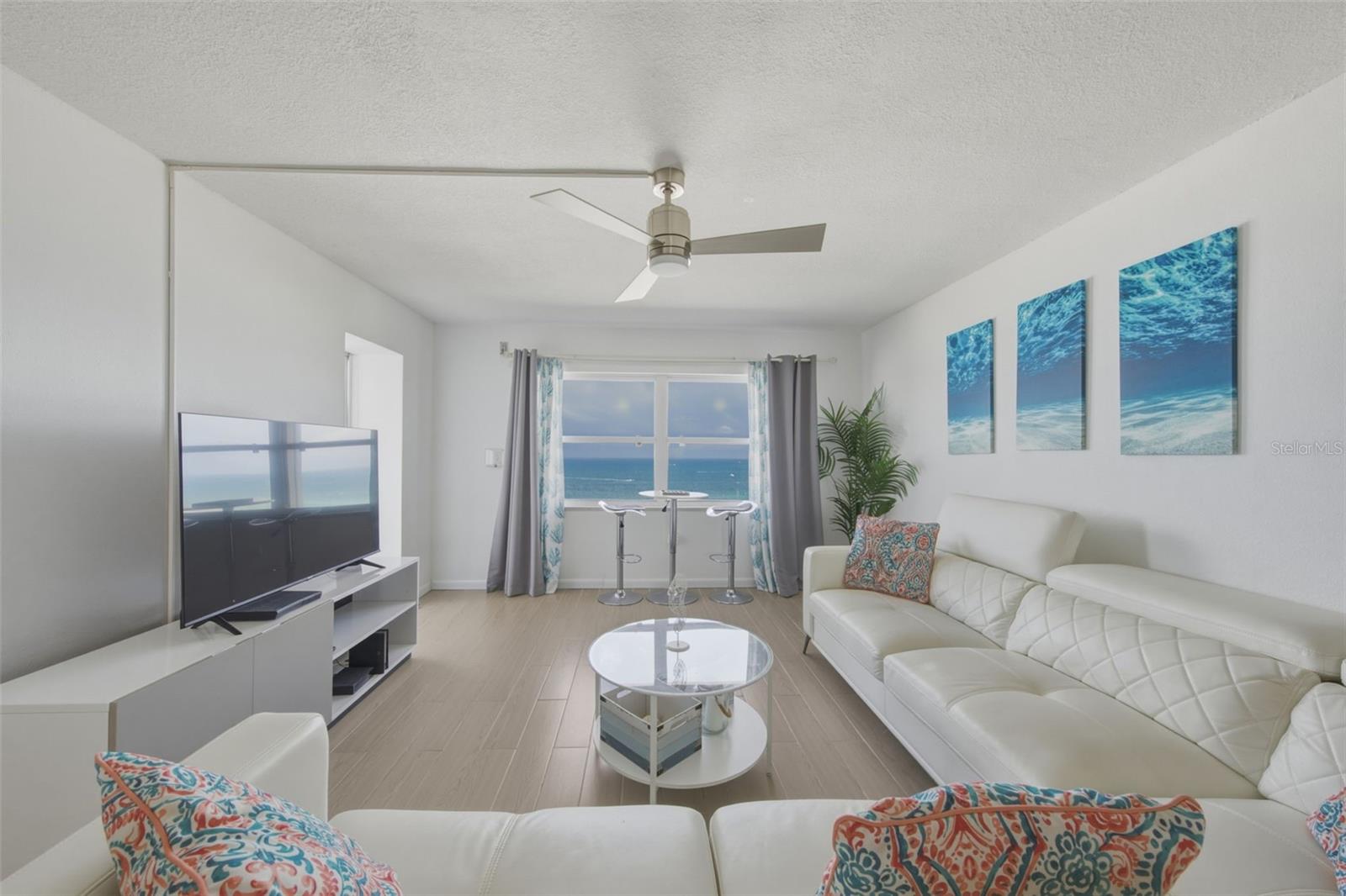 1270 GULF BLVD #1202, CLEARWATER BEACH, FL, 33767