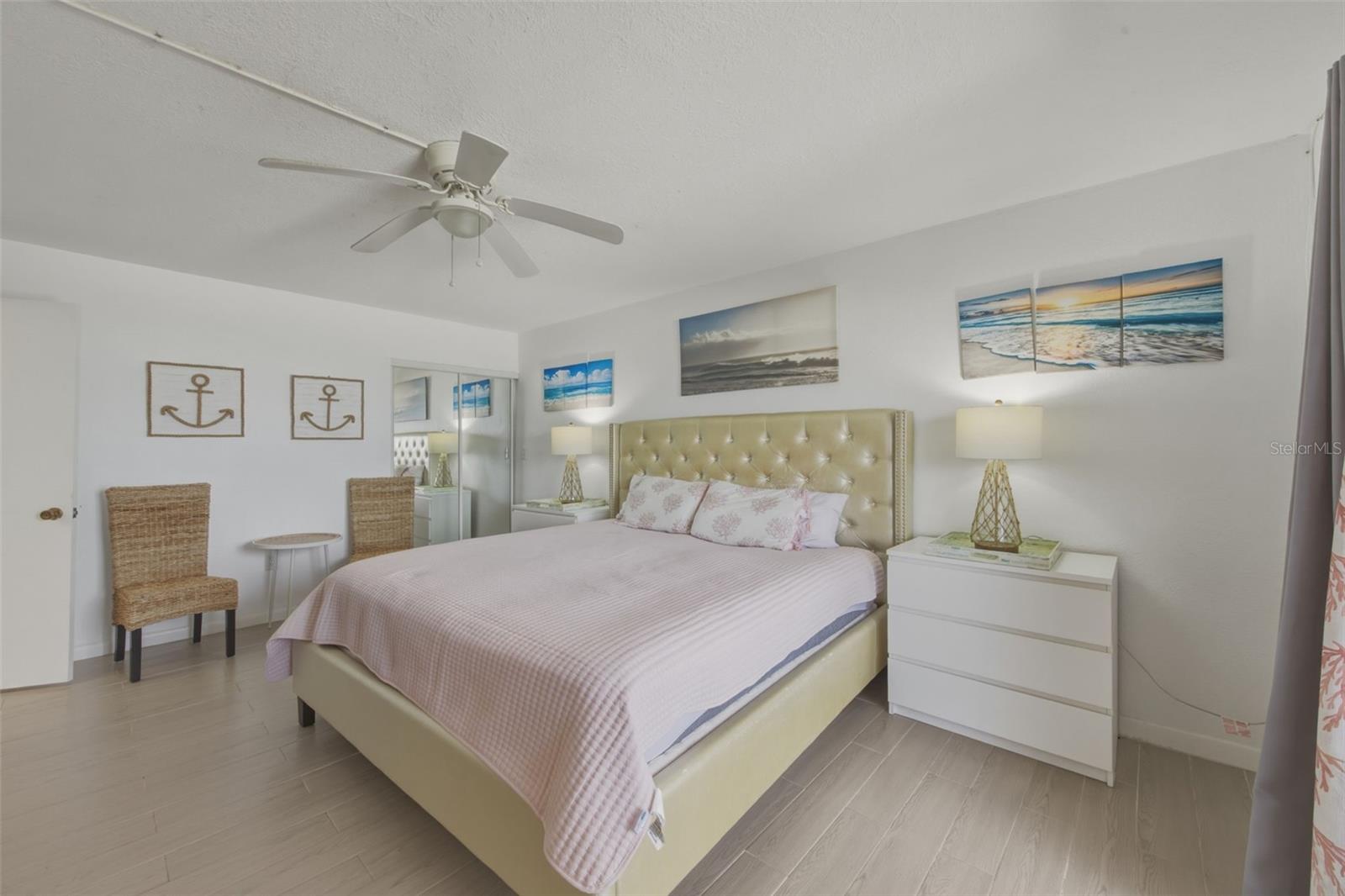 1270 GULF BLVD #1202, CLEARWATER BEACH, FL, 33767