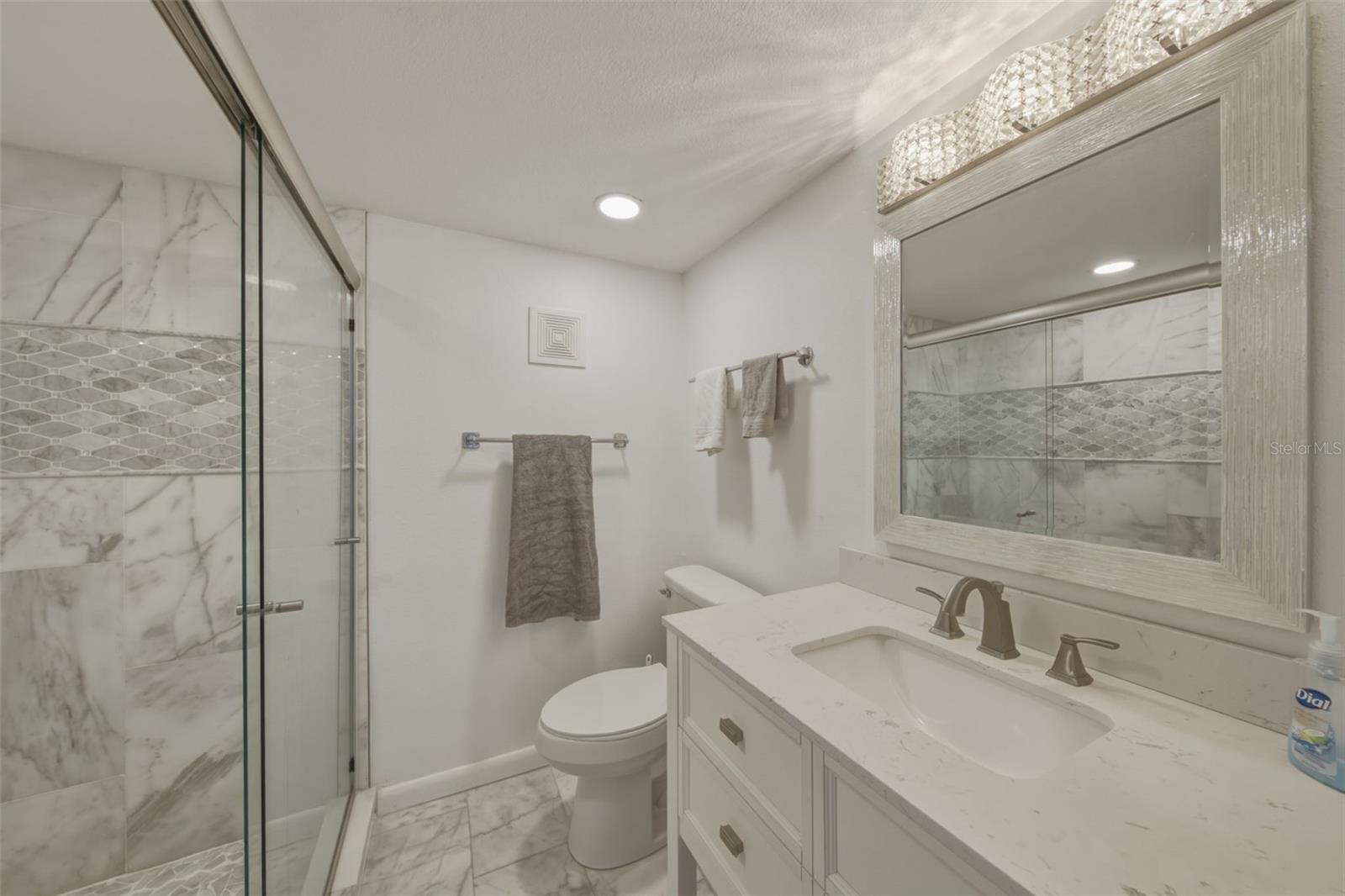 1270 GULF BLVD #1202, CLEARWATER BEACH, FL, 33767