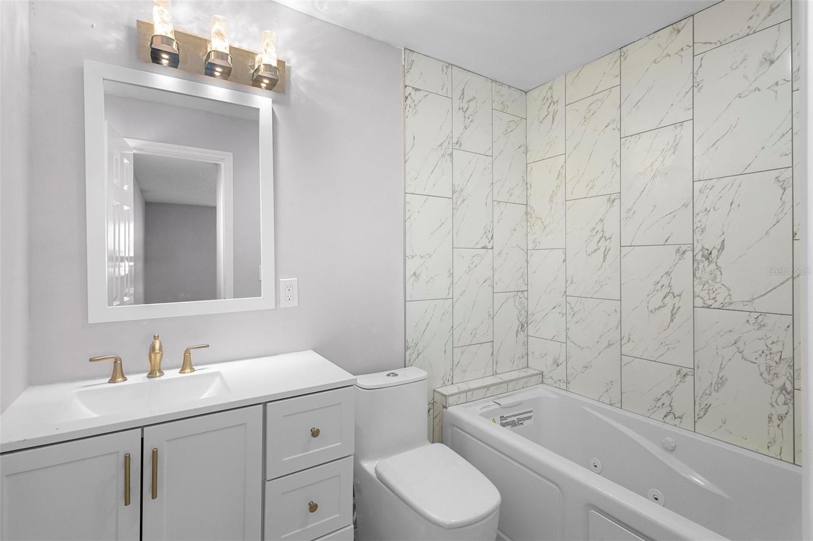 10140 BRIDLEWOOD AVE, ORLANDO, FL, 32825