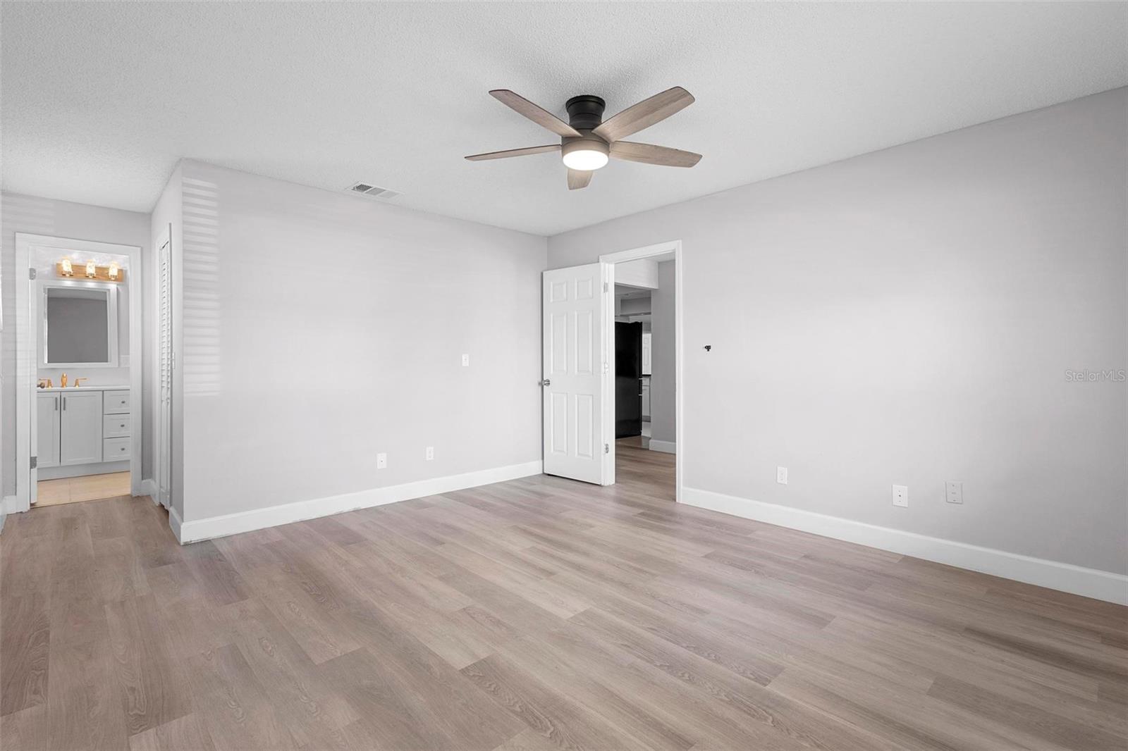 10140 BRIDLEWOOD AVE, ORLANDO, FL, 32825
