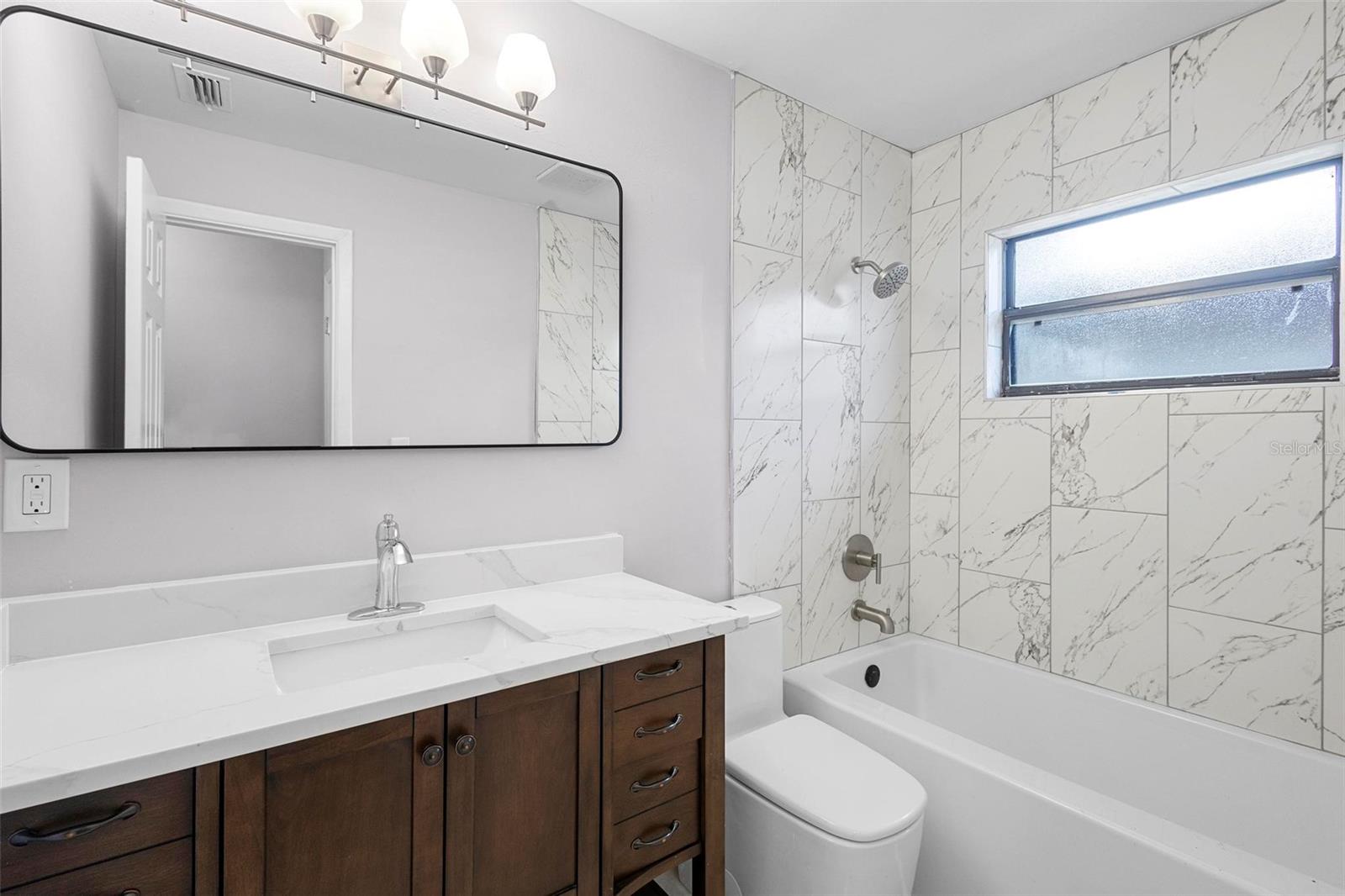 10140 BRIDLEWOOD AVE, ORLANDO, FL, 32825