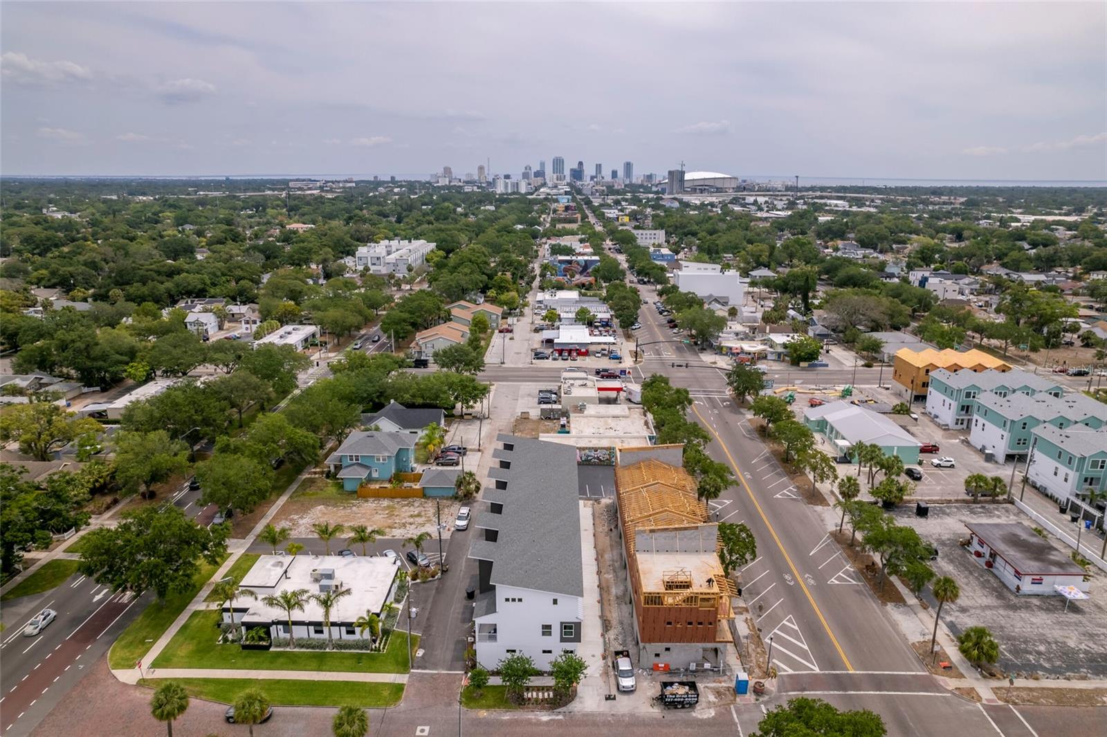 33 29TH ST N, ST PETERSBURG, FL, 33713