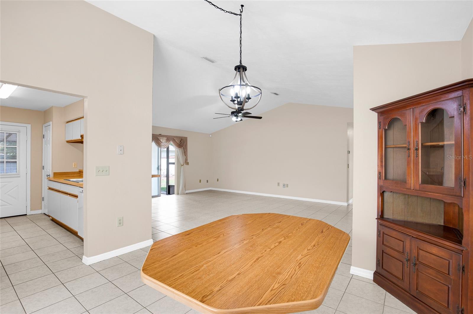 19 BARRINGTON DR, PALM COAST, FL, 32137