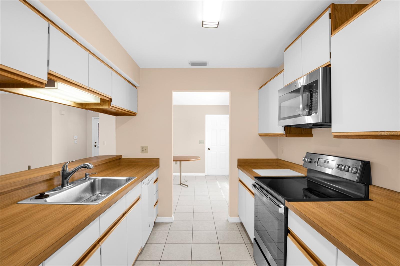 19 BARRINGTON DR, PALM COAST, FL, 32137