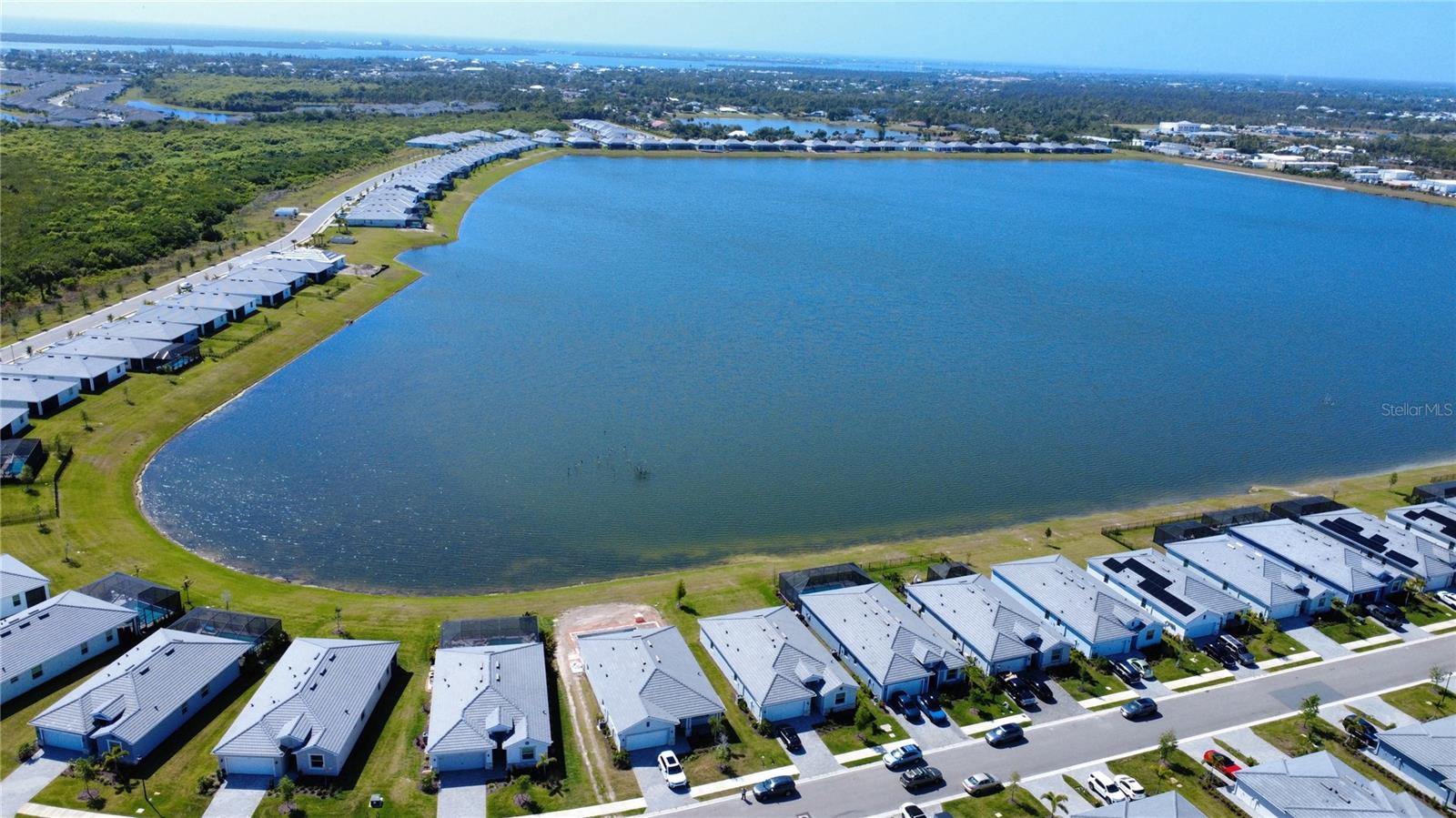 8225 SHORE LAKE DR, ENGLEWOOD, FL, 34224