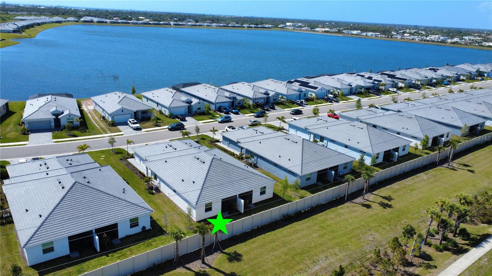 8225 SHORE LAKE DR, ENGLEWOOD, FL, 34224