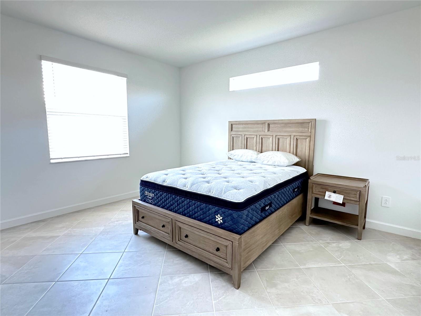 8225 SHORE LAKE DR, ENGLEWOOD, FL, 34224