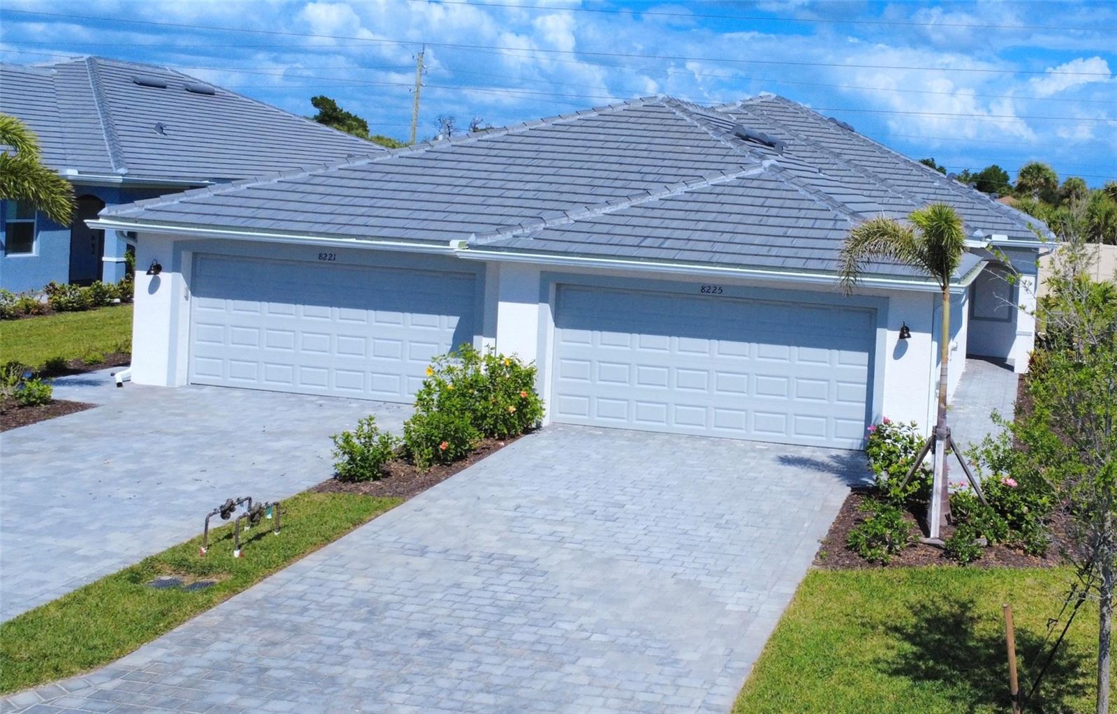 8225 SHORE LAKE DR, ENGLEWOOD, FL, 34224