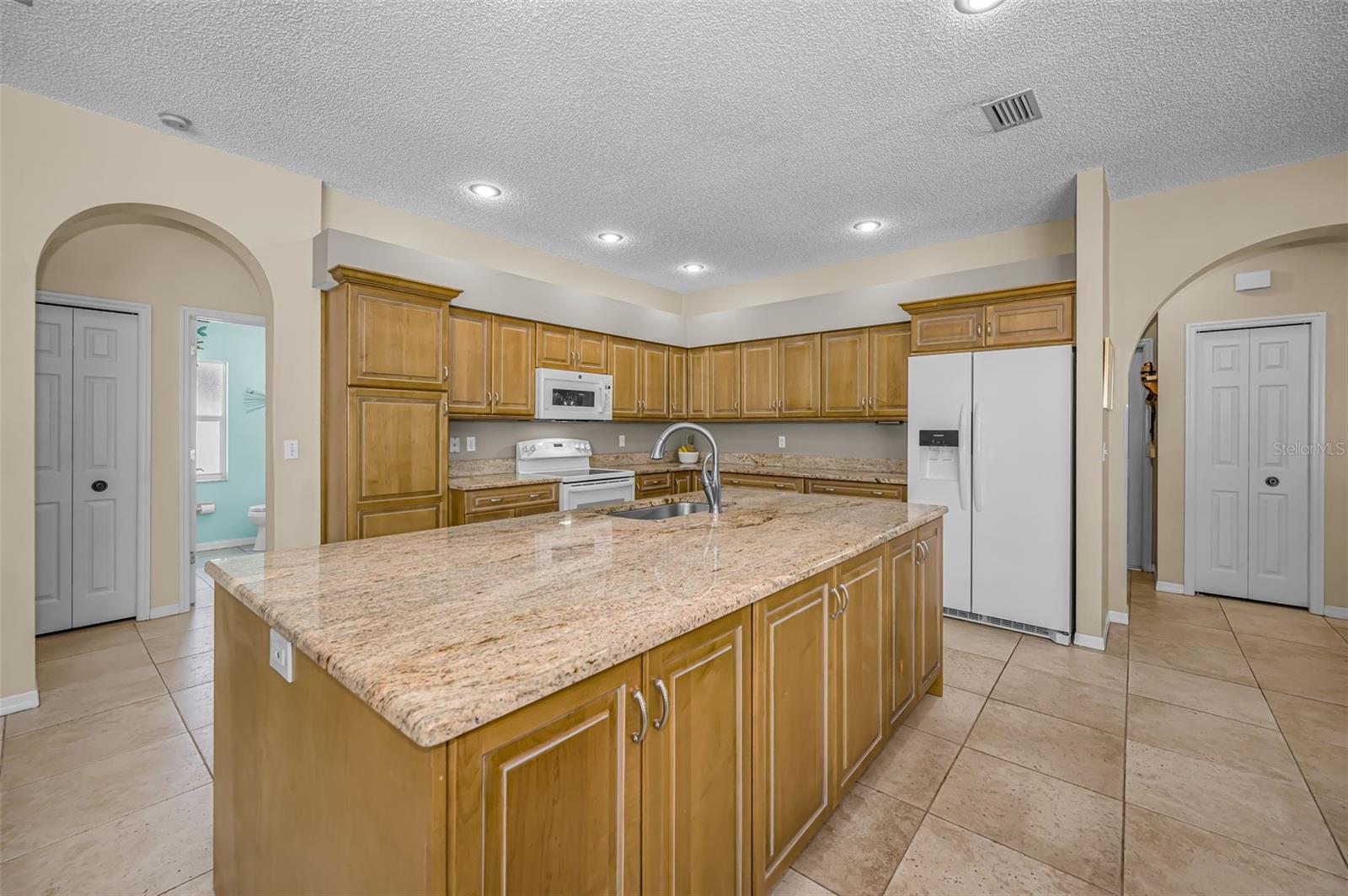 2272 WARWICK DR, OLDSMAR, FL, 34677