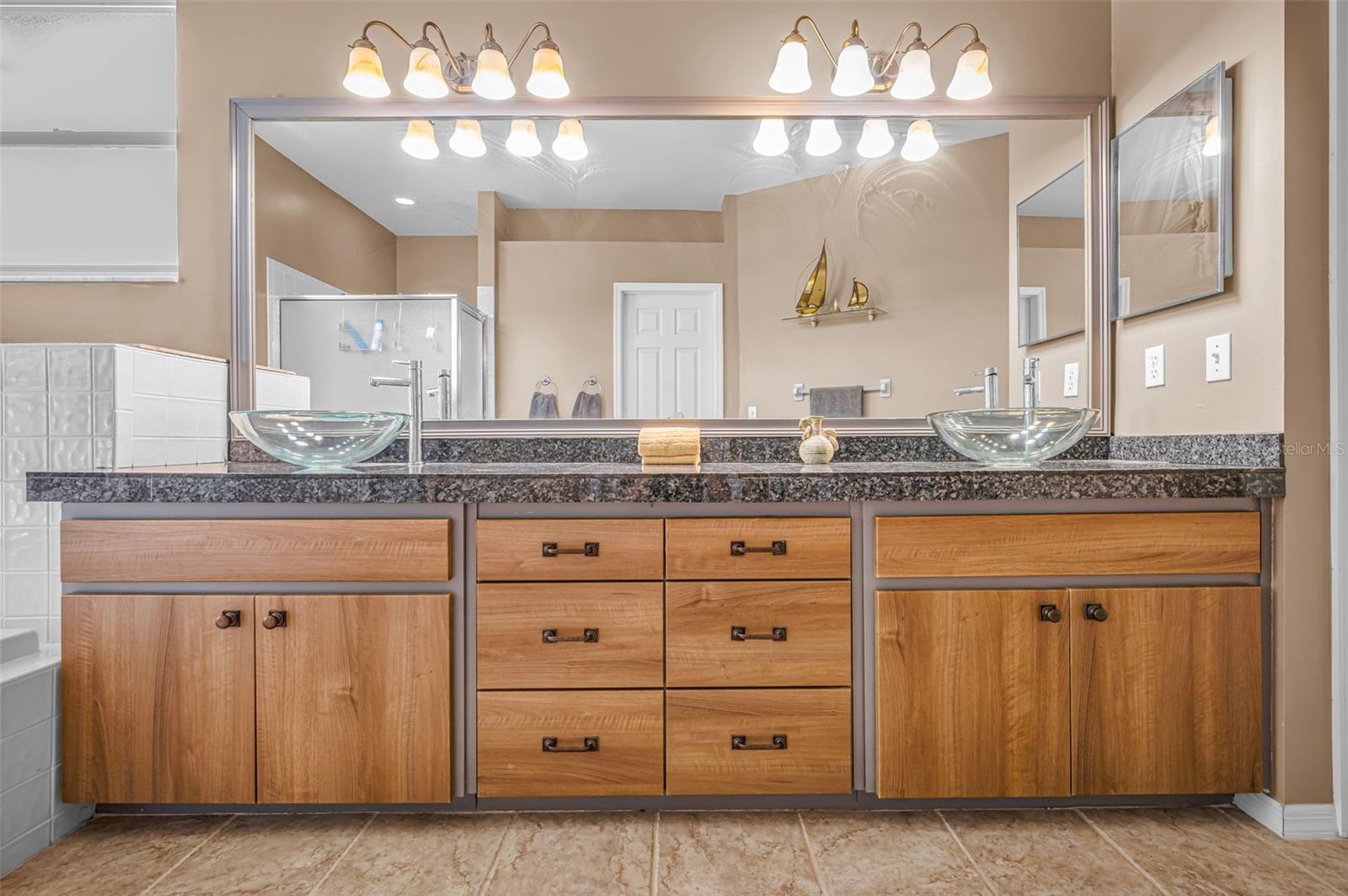 2272 WARWICK DR, OLDSMAR, FL, 34677