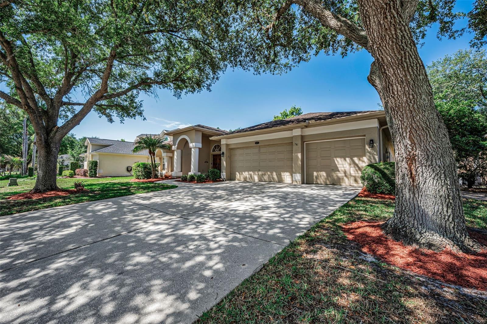2272 WARWICK DR, OLDSMAR, FL, 34677