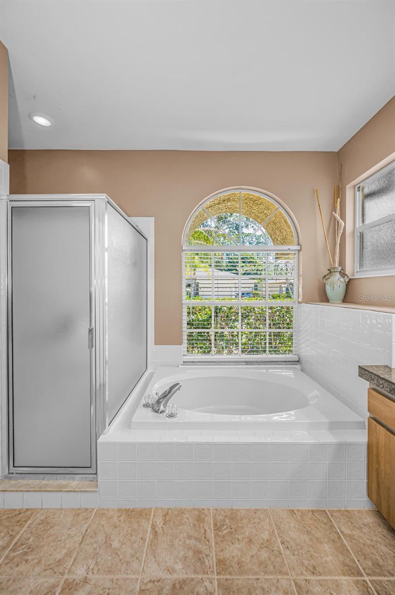 2272 WARWICK DR, OLDSMAR, FL, 34677