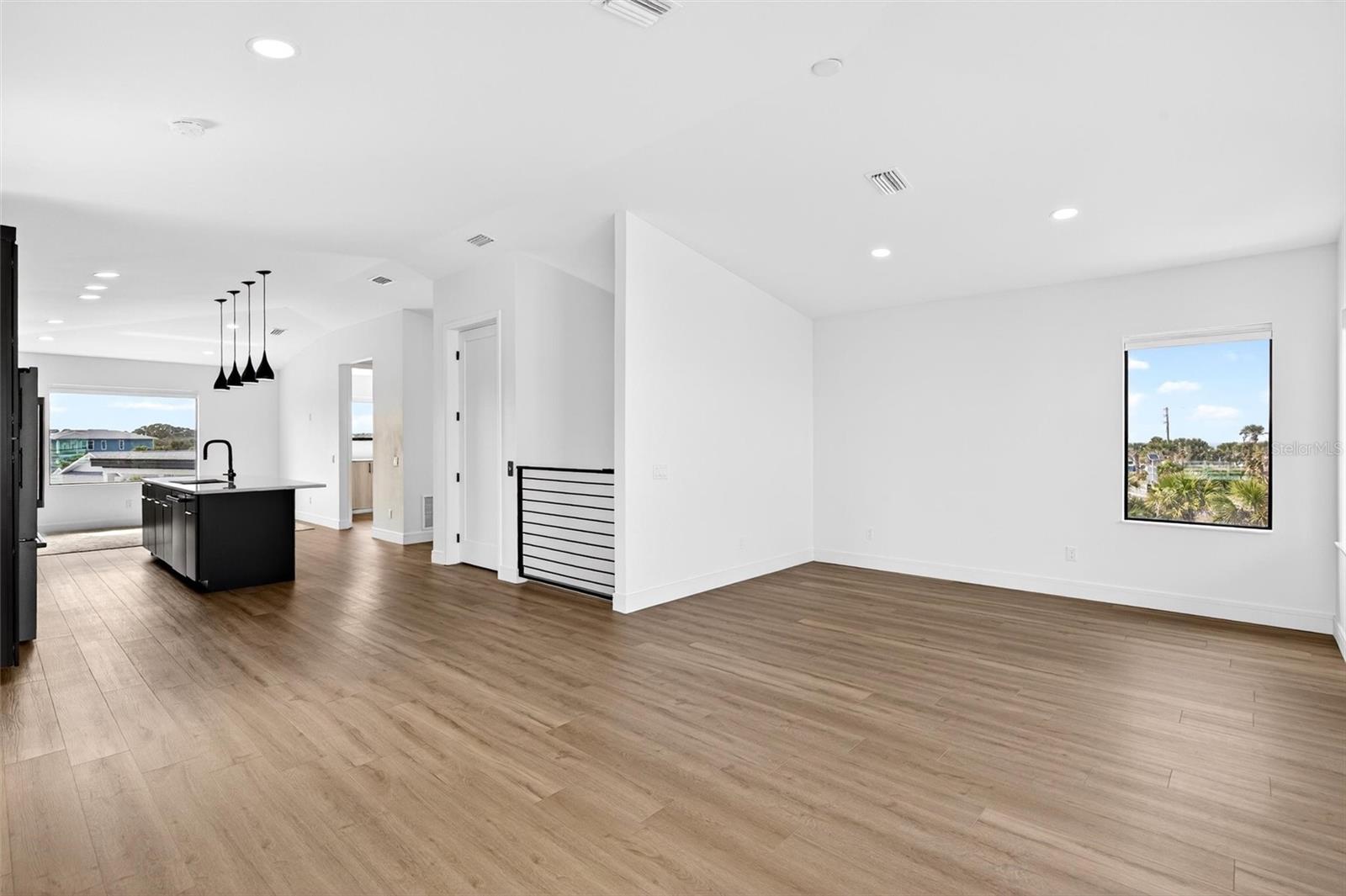 2946 N OCEAN SHORE BLVD, FLAGLER BEACH, FL, 32136