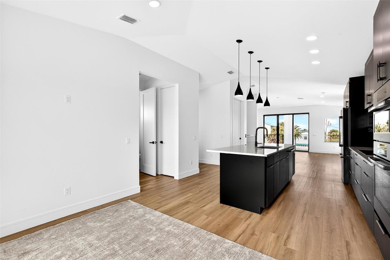 2946 N OCEAN SHORE BLVD, FLAGLER BEACH, FL, 32136