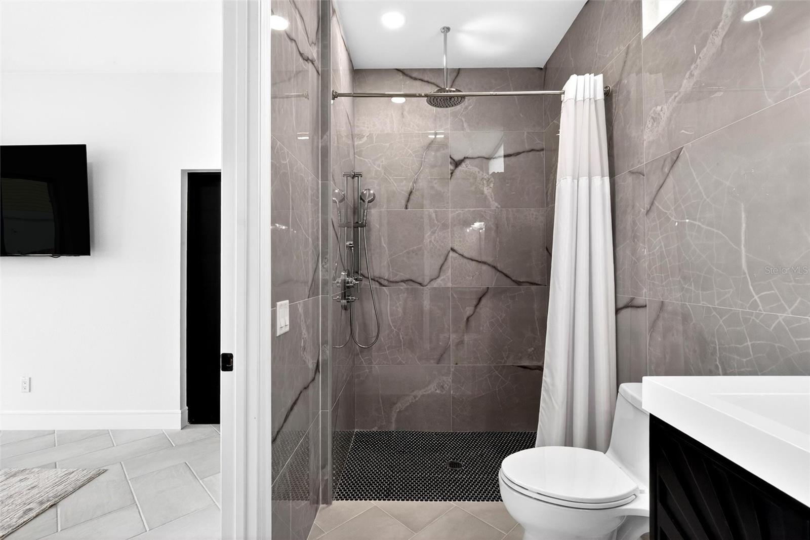 2946 N OCEAN SHORE BLVD, FLAGLER BEACH, FL, 32136