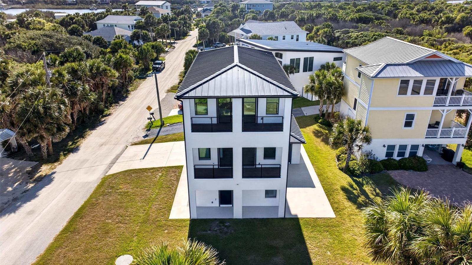 2946 N OCEAN SHORE BLVD, FLAGLER BEACH, FL, 32136