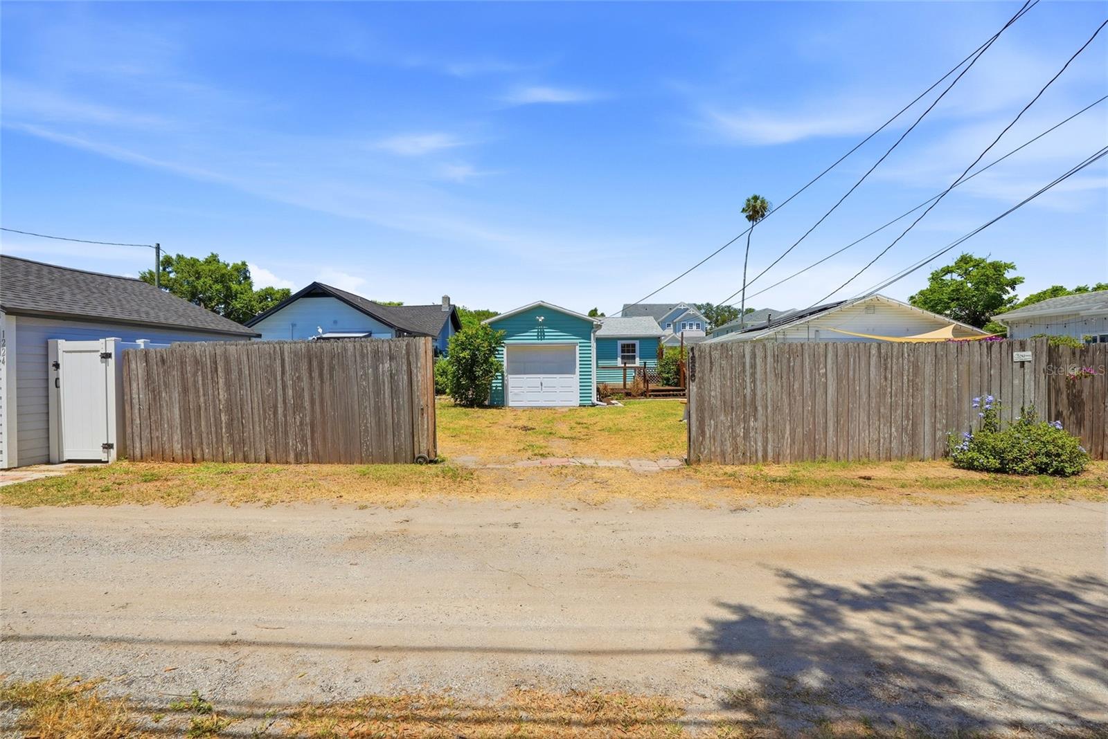 1220 35TH AVE N, ST PETERSBURG, FL, 33704