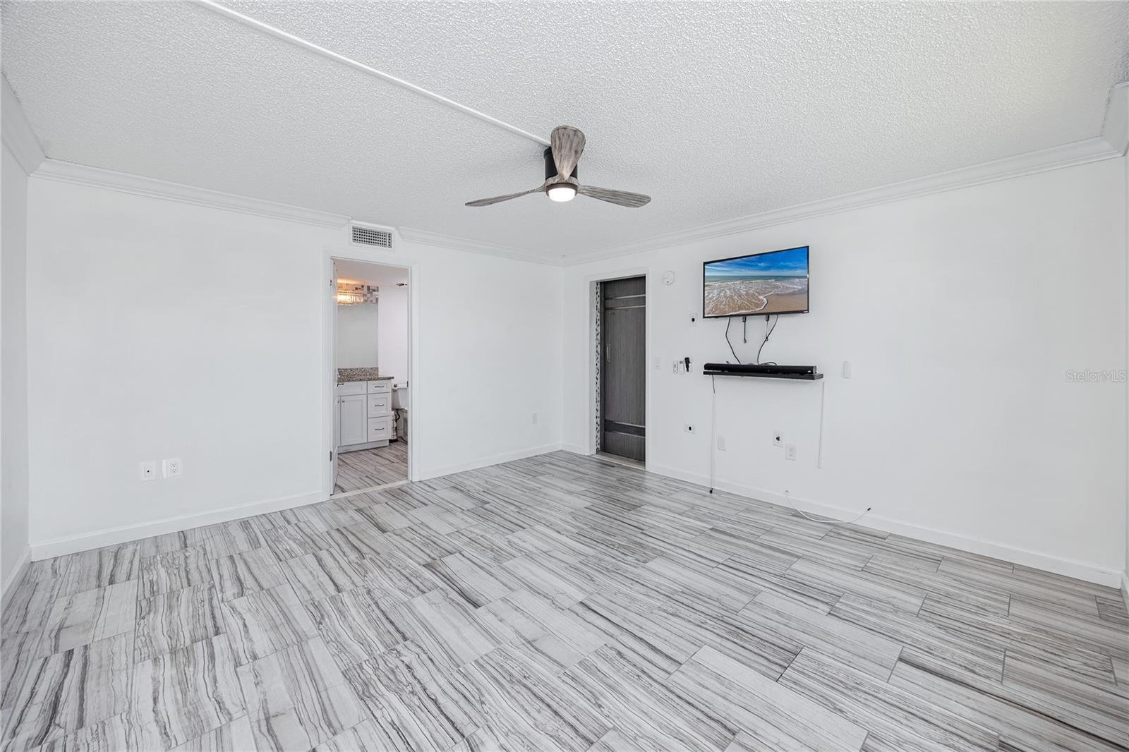 7600 SUN ISLAND DR S #107, SOUTH PASADENA, FL, 33707