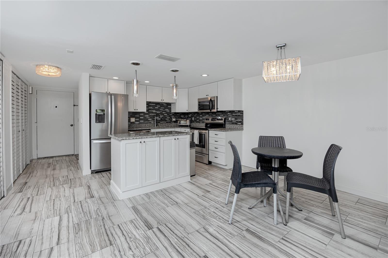 7600 SUN ISLAND DR S #107, SOUTH PASADENA, FL, 33707