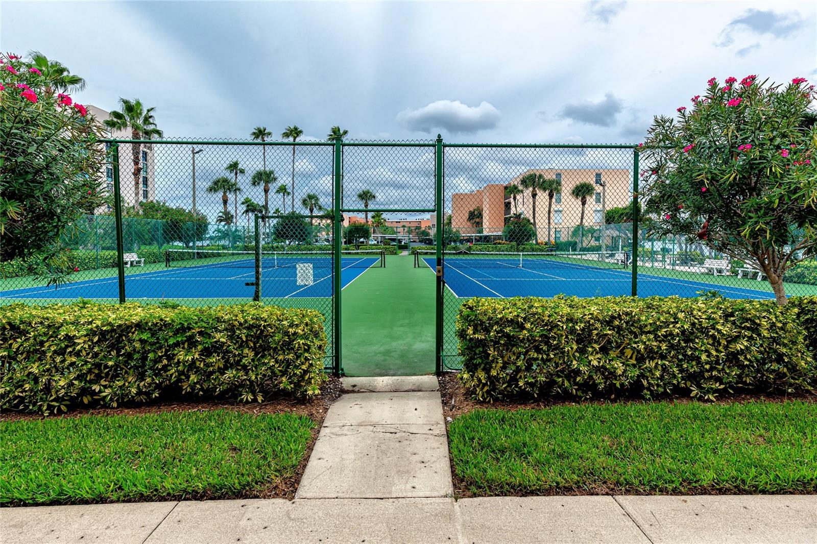 7600 SUN ISLAND DR S #107, SOUTH PASADENA, FL, 33707