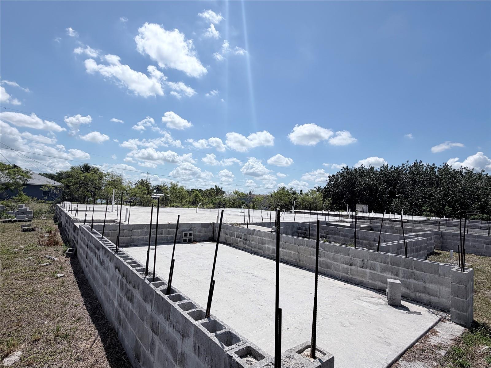 2930 MAGDALINA DR, PUNTA GORDA, FL, 33950