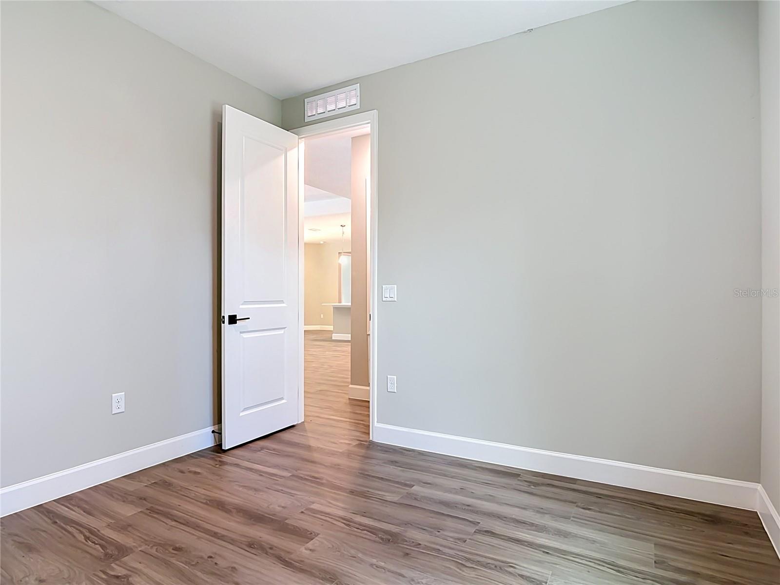 41260 BALSAM ST, EUSTIS, FL, 32736