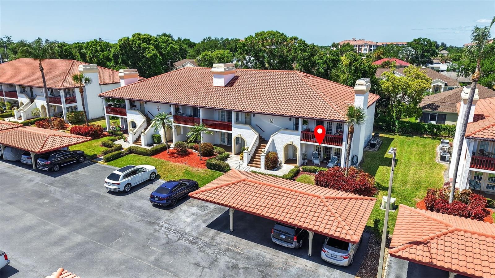 10550 VILLAGE DR #104, SEMINOLE, FL, 33772