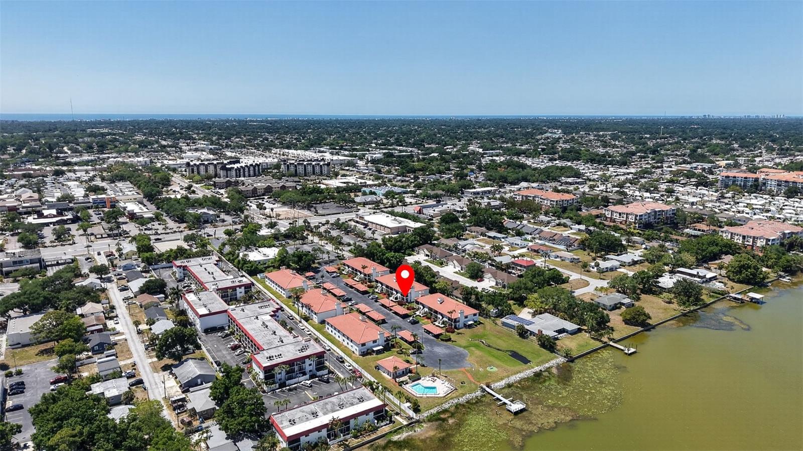 10550 VILLAGE DR #104, SEMINOLE, FL, 33772