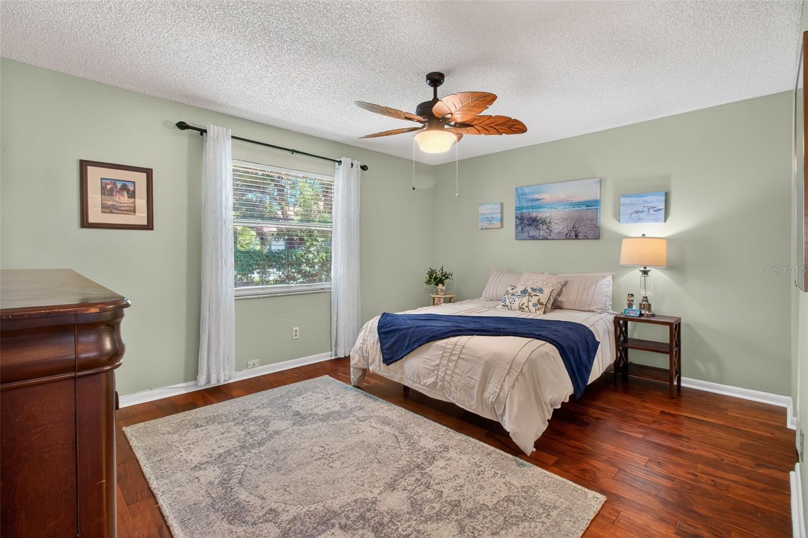 10550 VILLAGE DR #104, SEMINOLE, FL, 33772