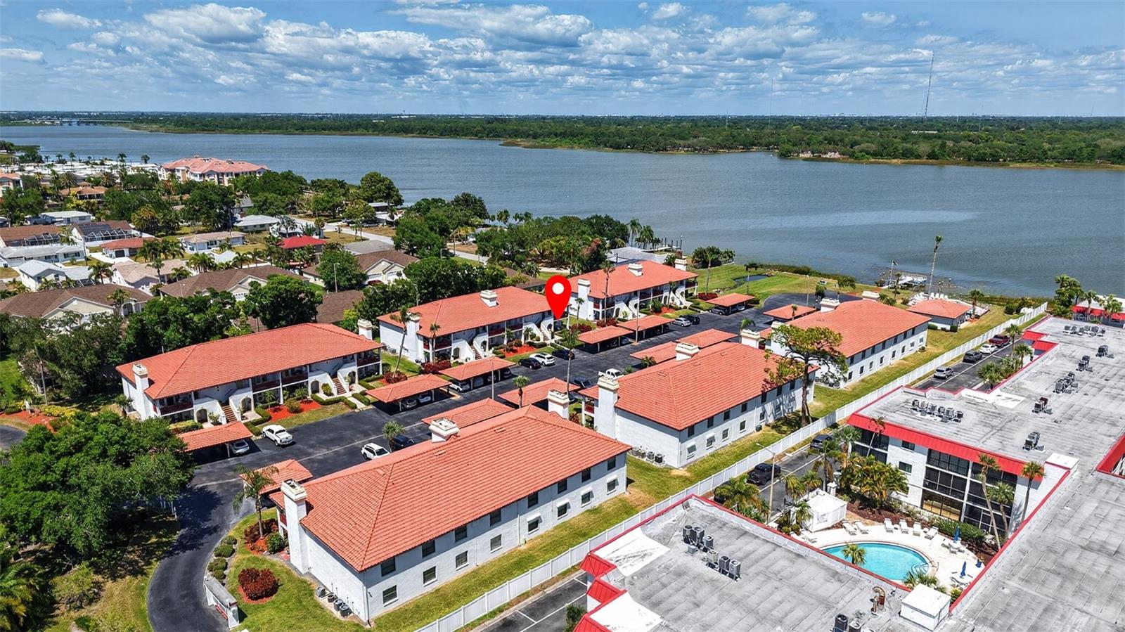 10550 VILLAGE DR #104, SEMINOLE, FL, 33772