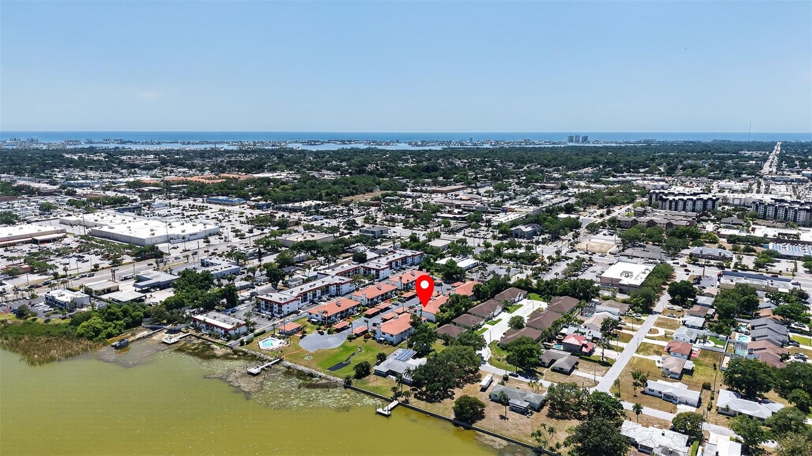 10550 VILLAGE DR #104, SEMINOLE, FL, 33772