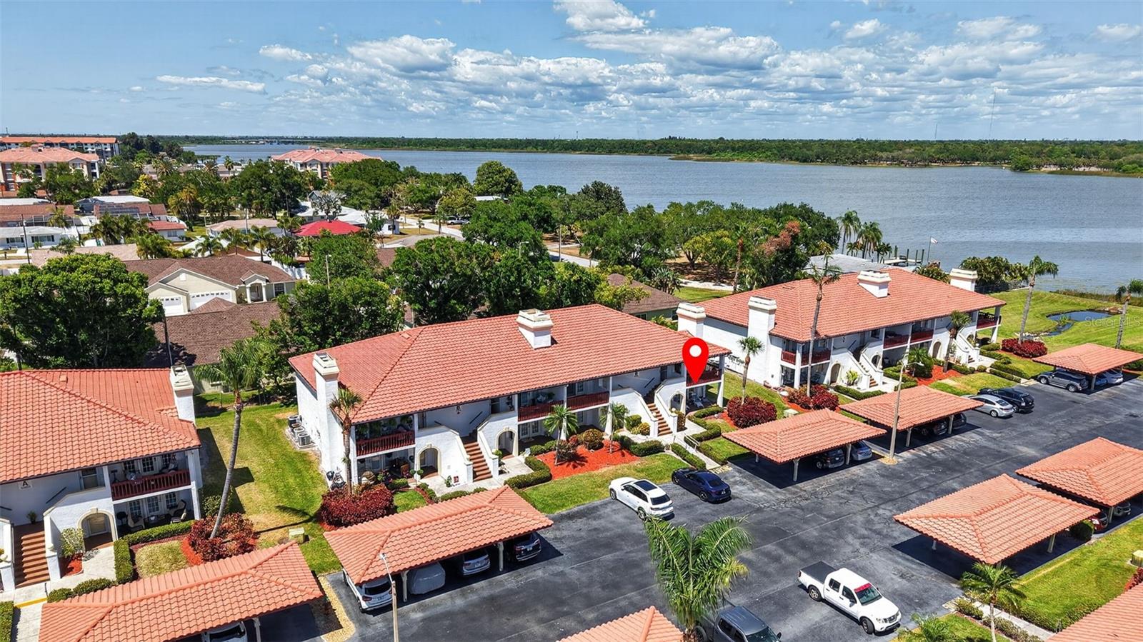 10550 VILLAGE DR #104, SEMINOLE, FL, 33772