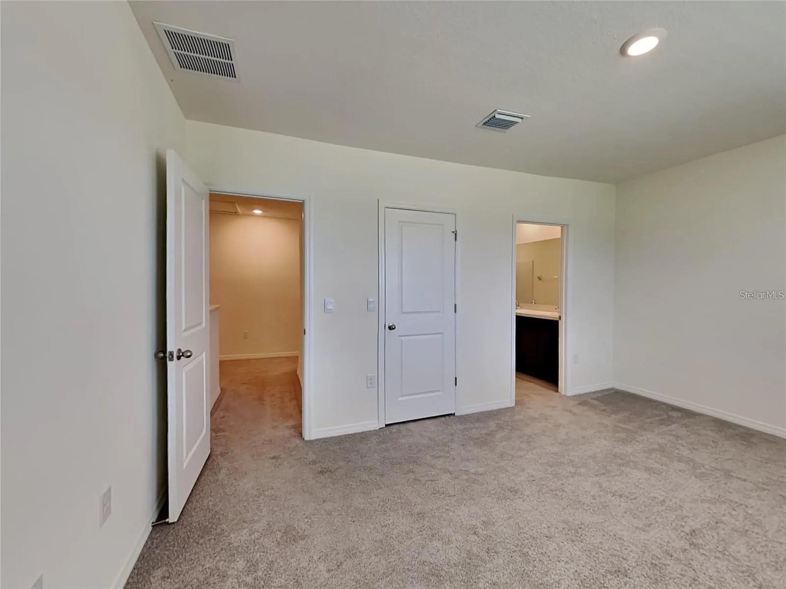 5254 DRAGONFLY DR, WILDWOOD, FL, 34785