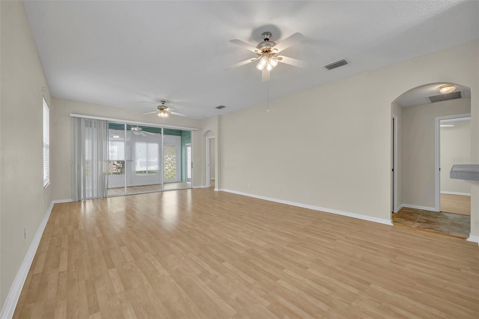 21630 REGENCY PARK LN, LEESBURG, FL, 34748