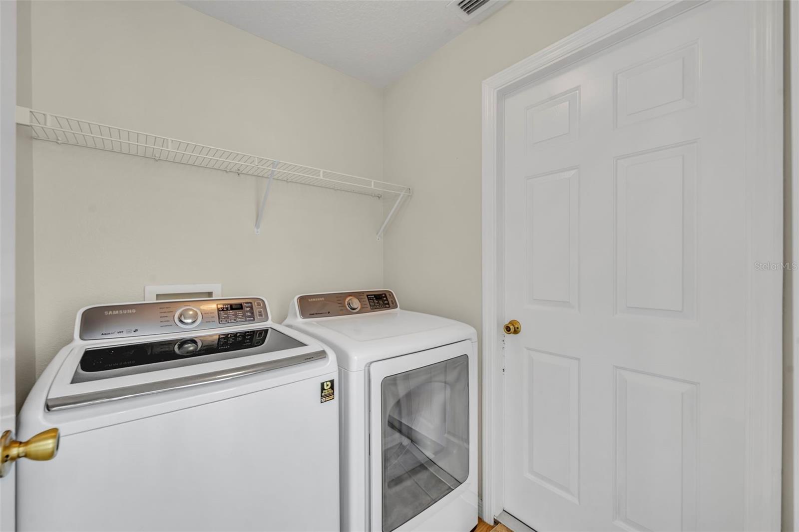 21630 REGENCY PARK LN, LEESBURG, FL, 34748