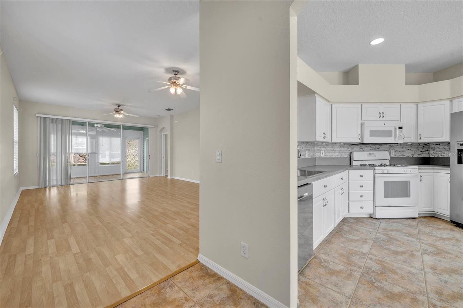 21630 REGENCY PARK LN, LEESBURG, FL, 34748