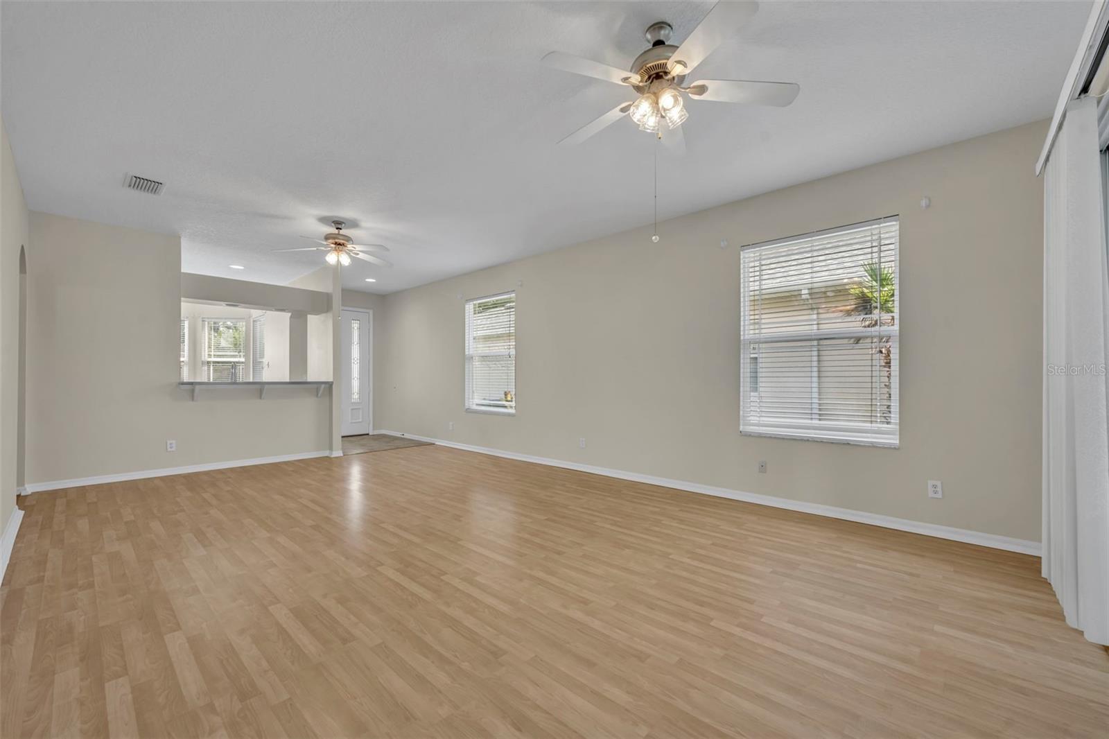 21630 REGENCY PARK LN, LEESBURG, FL, 34748