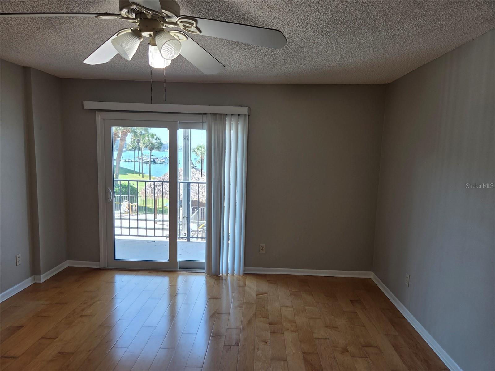 650 ISLAND WAY #202, CLEARWATER BEACH, FL, 33767