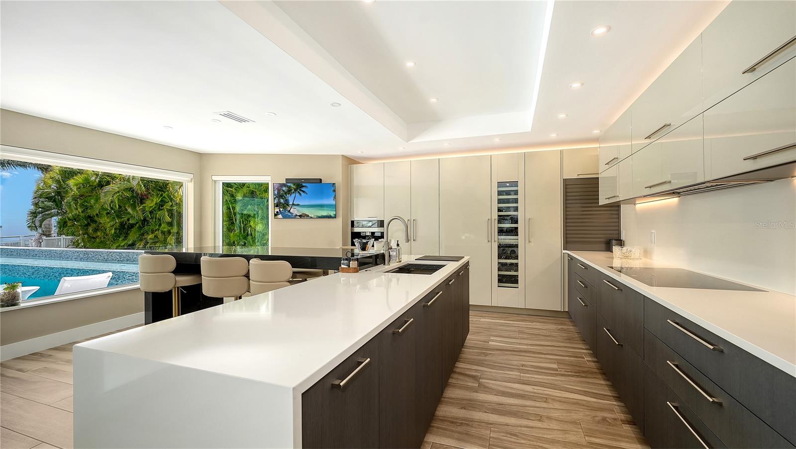 7689 COVE TER, SARASOTA, FL, 34231