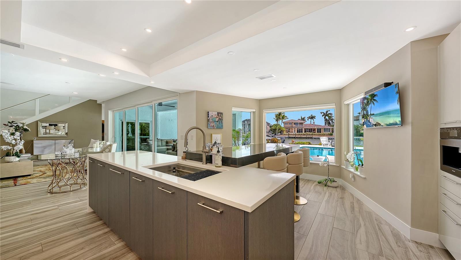 7689 COVE TER, SARASOTA, FL, 34231