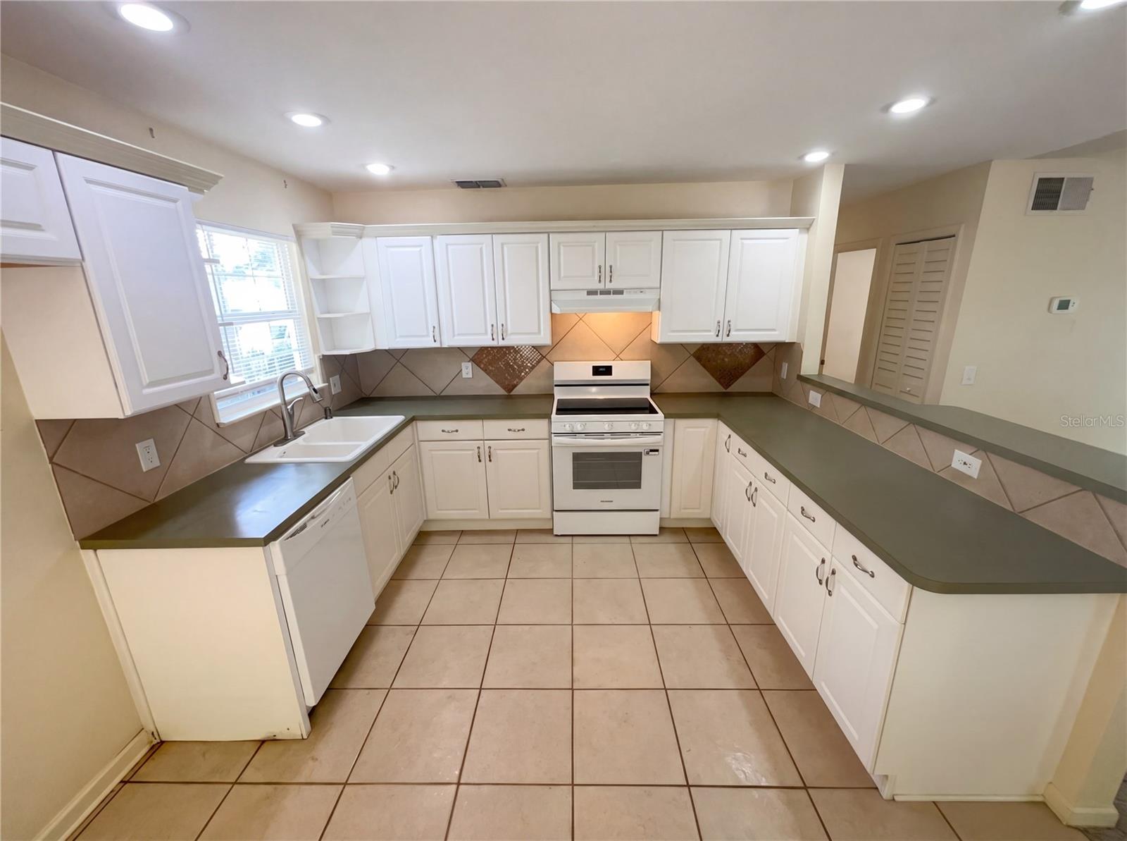 1839 BURTON DR, ST CLOUD, FL, 34771