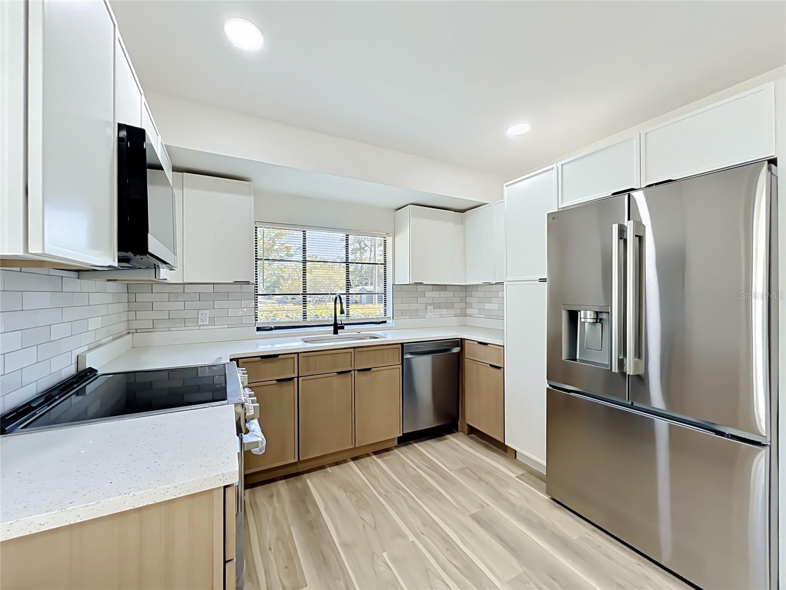 2222 VALENCIA RD, ORLANDO, FL, 32803