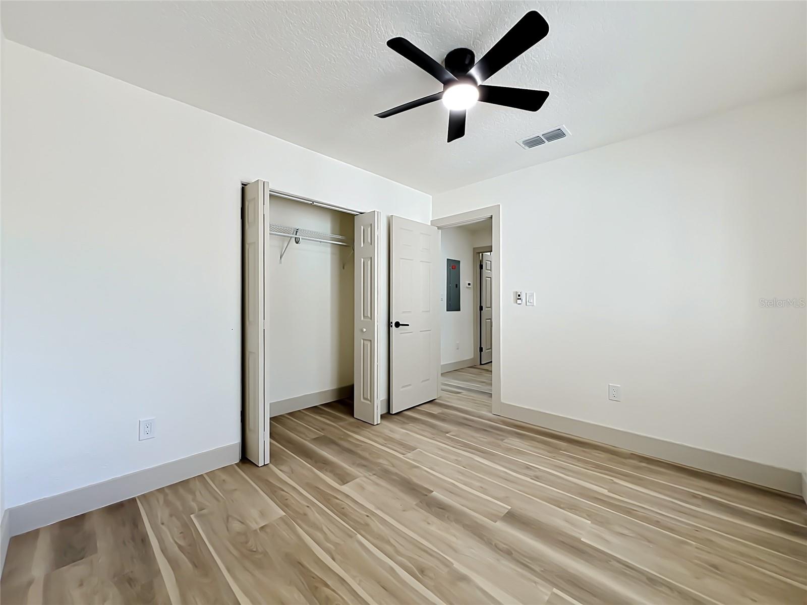 2222 VALENCIA RD, ORLANDO, FL, 32803