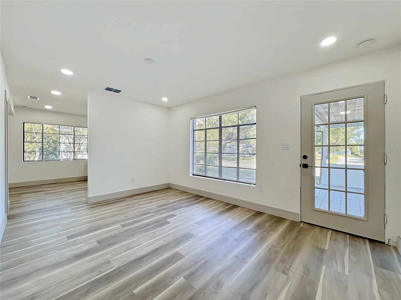 2222 VALENCIA RD, ORLANDO, FL, 32803