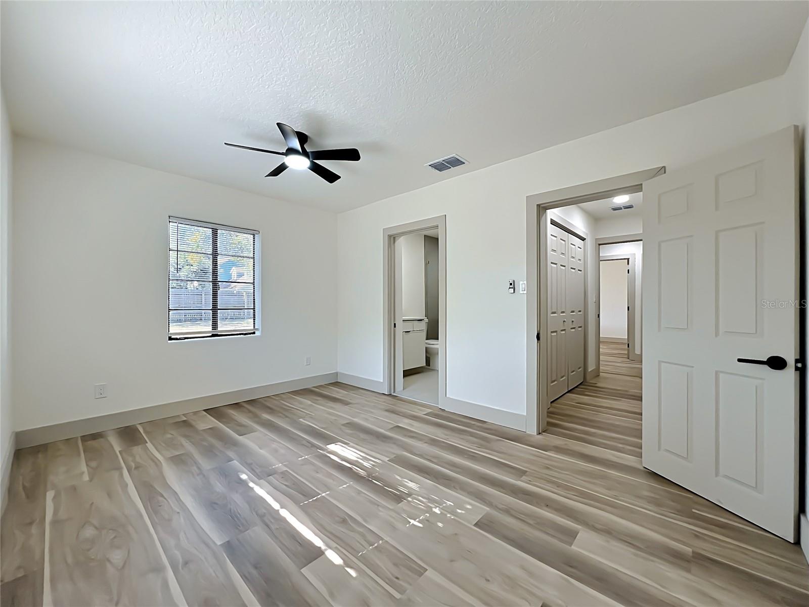 2222 VALENCIA RD, ORLANDO, FL, 32803