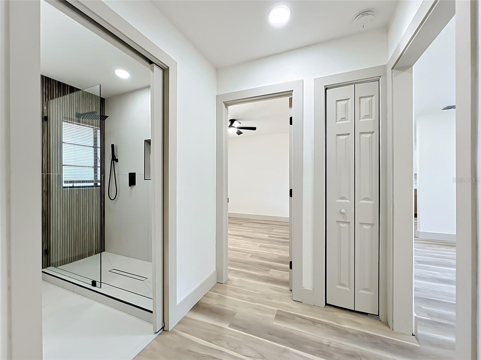 2222 VALENCIA RD, ORLANDO, FL, 32803