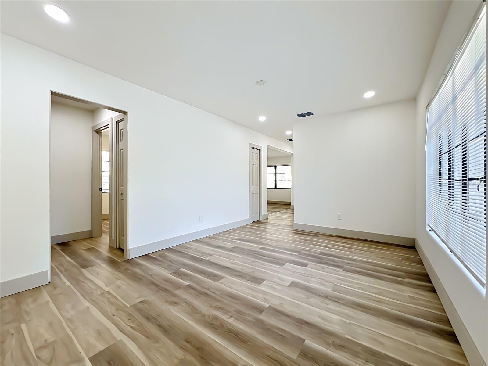 2222 VALENCIA RD, ORLANDO, FL, 32803