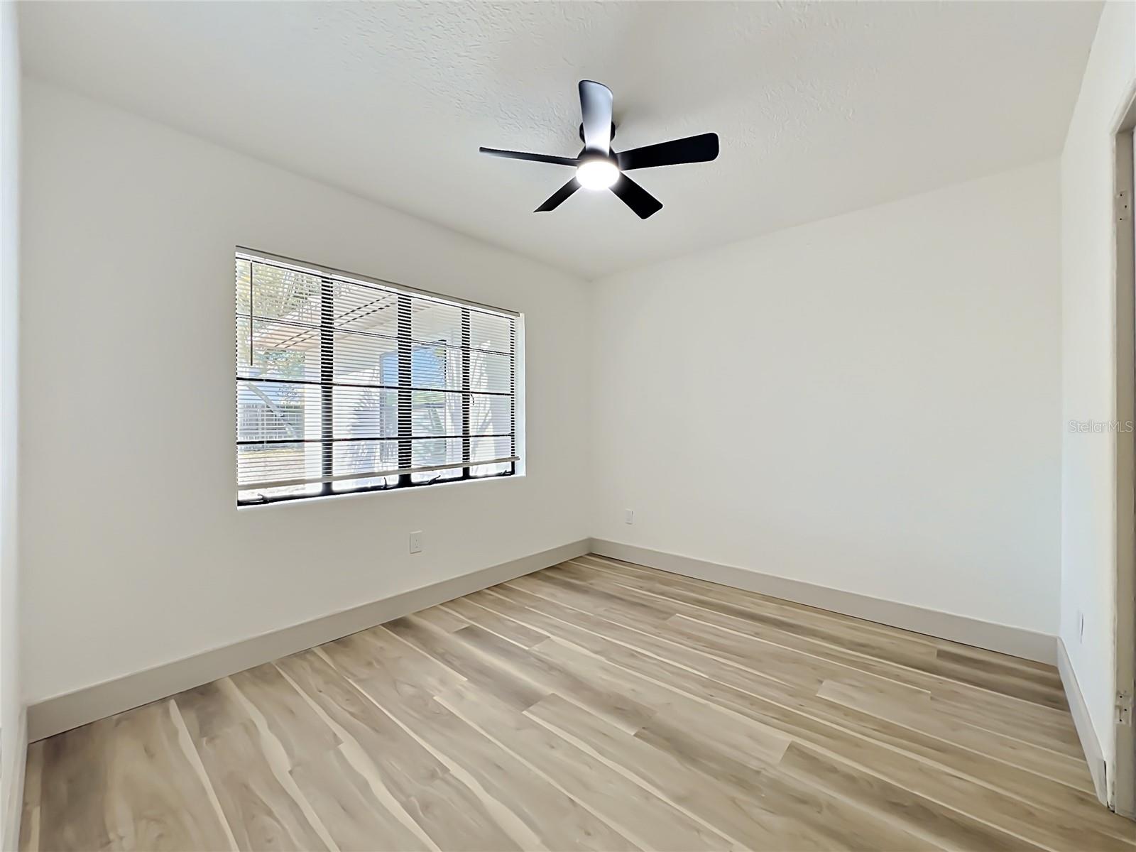 2222 VALENCIA RD, ORLANDO, FL, 32803